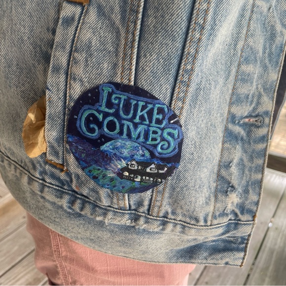 Custom made handpainted jacket - Picture 7 of 16